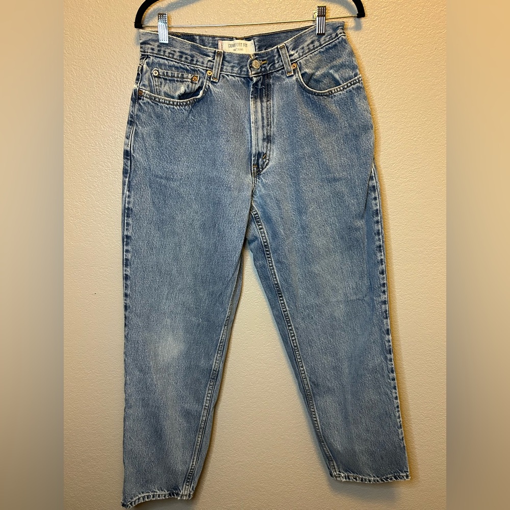 Levi's 560 Comfort Fit Modern Relaxed Style Slightly Tapered Leg Sz 31x30